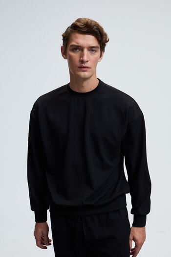GRIMELANGE Viento Men's Crew Neck Long Sleeve Regular Fit Black Sweatshirt