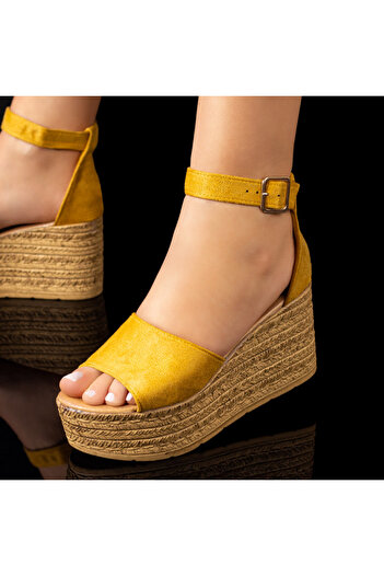 BMoD Women's yellow platform sandals with an ankle strap MOD08673