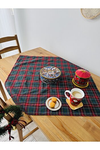 White Alamode Green Plaid/Scottish Pattern 80X80 Tablecloth