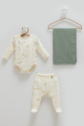 Caramell Baby Boy Set of 3 0-3 Months 100% Cotton Baby Bodysuit Set and Muslin Blanket (80-90cm)