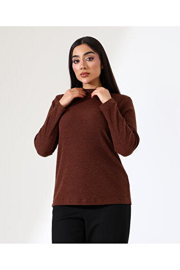 Fi'l Arz Fashion Women's Knitted Stretchy Short Inner High Neck Plus Size Sweater