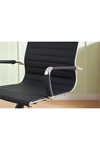 Generic Elegant High-Back Office Chair with Ergonomic Design