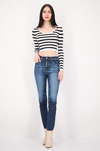 Don't Call Me Jennyfer Women Scoop Neck Long Sleeves Yarn Dye Sweater, Multicolor
