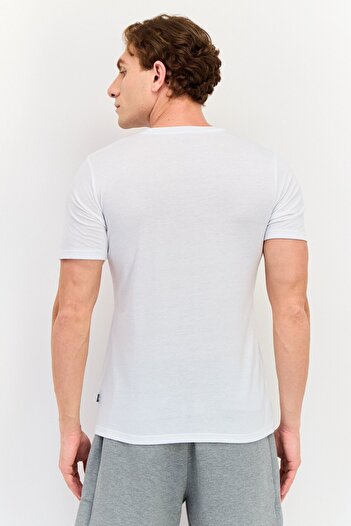 New Balance Men Standard Fit Short Sleeve Outdoor T-Shirt, White