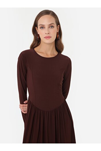 Refka Sandy Fabric Hijab Dress with Corset Detail at the Waist - Bitter Brown -