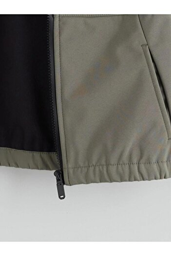 LC Waikiki Μπουφάν με κουκούλα για αγόρια Softshell (W5)