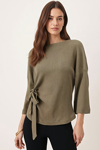 armonika Women's Khaki Crew Neck Soft Textured Batwing Sleeve Tie Front Blouse Arm-26K001021