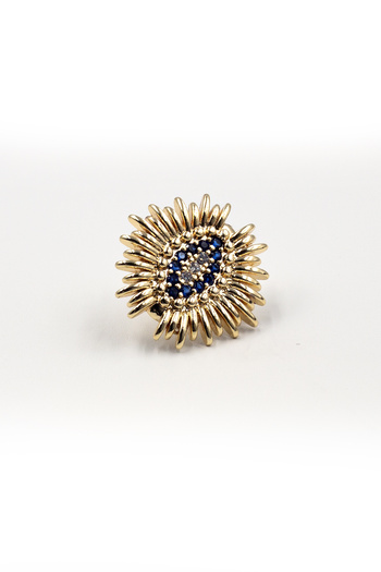 Sose Moda Gold Nazar Eye Earrings - Minimal Elegant Model with Zircon Stone
