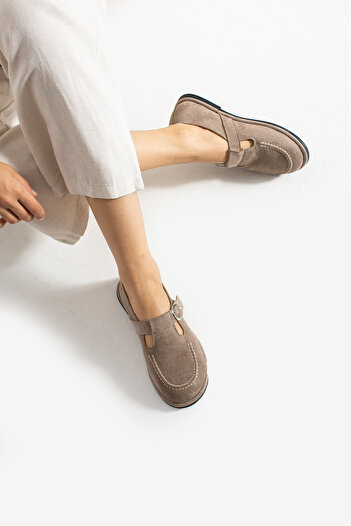 DUXAL SHOES Дамски обувки от велур с катарама Arabella