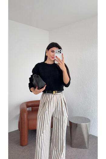 HAZELANNA Black Boucle Sweater