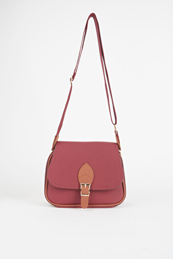 Vivaq Women's Clover Burgundy Tan 4-Pocket Handbag with Flap, Zipper and Snap Closure