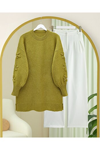 Modamorfo Round Neck Soft Knit Sweater with Handle Flower Detail - Oil Green