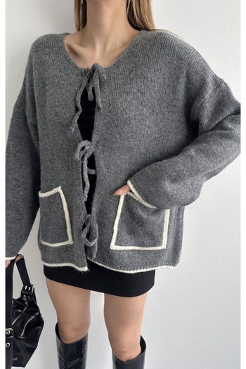 fujya Colorful Pocketed Lace-Up Yoshiko Knitwear Cardigan