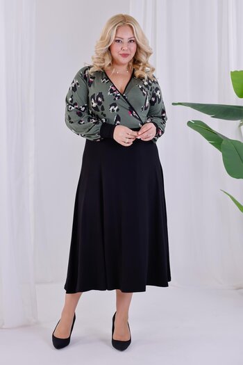 Madwilo Women's Green Tiger Pattern Blocky Double Breasted Collar Balloon Sleeve Plus Size Stretchy Maxi Dress