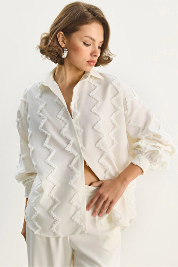 Bianco Lucci Cămașă oversize cu ciucuri în zig-zag pentru femei 2147 60283638