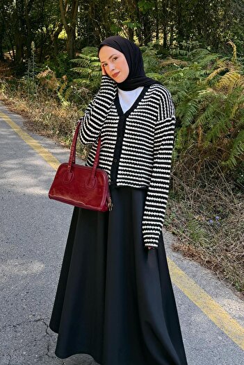 lamelif Thin Striped Knitwear Cardigan Black