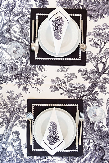 aymira home 14 Piece French Country Pattern Tablecloth Set Cocktail Napkin Placemat Set Dowry Case Gift