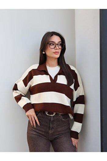 ESRAHELVACI Polo Neck Striped Sweater