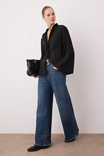 Trendyol Collection Black Judge Collar Ruffle Detailed Boho Shirt Twoaw26Go00023