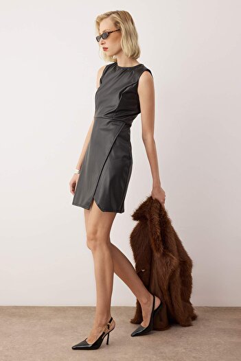 Trendyol Collection Black Faux Leather Plain Short/Mini Wrap Knitted Dress Twoaw26El00203