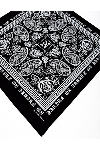 No Future Roses Paisley Bandana Nf0565Sy