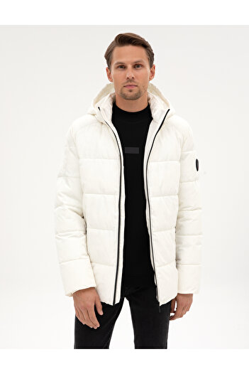 Pierre Cardin Ekru Kapüşonlu Mont 50313923-VR019