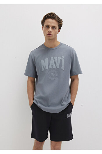 Mavi Τυπωμένο γκρι μπλουζάκι Loose Fit / Loose Comfortable Cut 0612897-80889