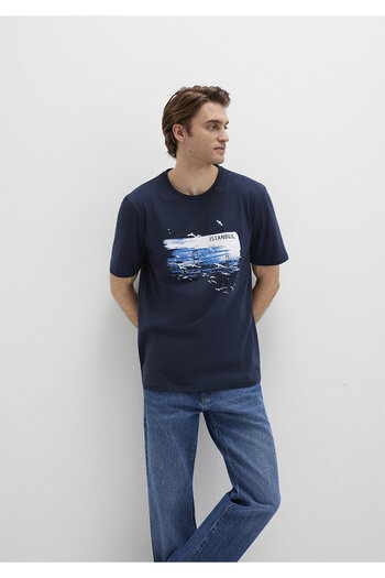 Mavi Bedrucktes marineblaues T-Shirt „Istanbul“, reguläre Passform / normaler Schnitt, 0611884-70490