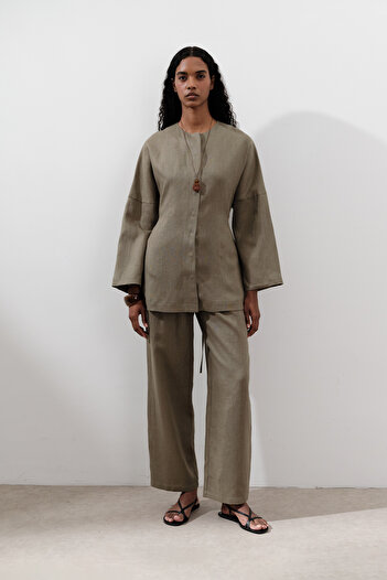 Manuka Linen Pleated Wide Pants Khaki