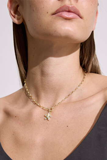 Manuka Zircon stone star necklace standard