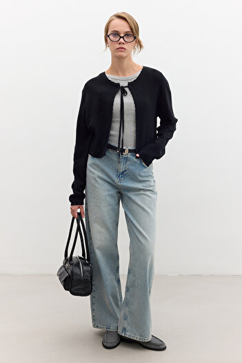 Manuka Black Knitwear Cardigan - Soft Texture and Lace-Up