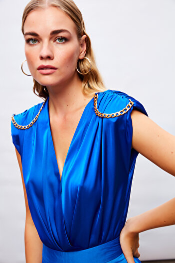 Sateen بلوزة بودي سوت من الساتان مع إكسسوارات سلسلة - SAX BLUE