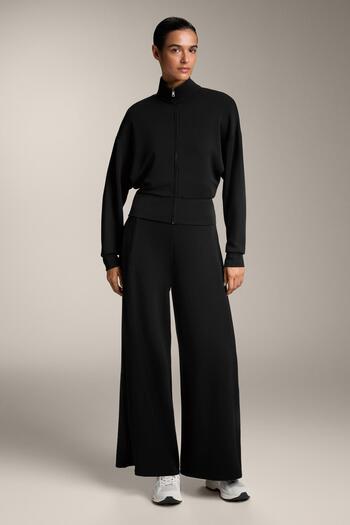 Oysho Wide leg side-pleated trousers with soft-touch modal.