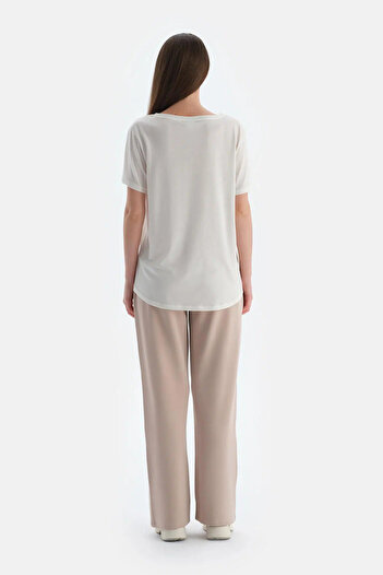 Dagi Off-White Women's Lyocell Blended T-Shirt