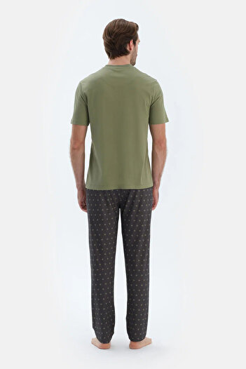 Dagi Fat Green Short Sleeve Half Placket T-Shirt Pants Pajamas Set