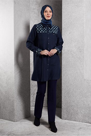 Alvina 45088 Model Square Patterned Tunic