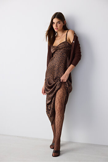Penti Braune Socken aus Leoparden-Mesh
