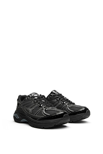 Pull & Bear Sneakers Often 02