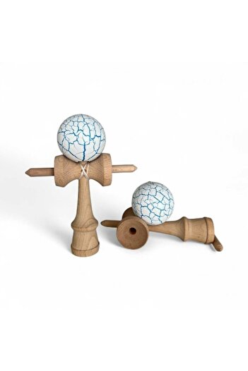 GIA'S WORLD KENDAMA Professional Volcano with 3 removable Spikes 18 cm Plus spare string