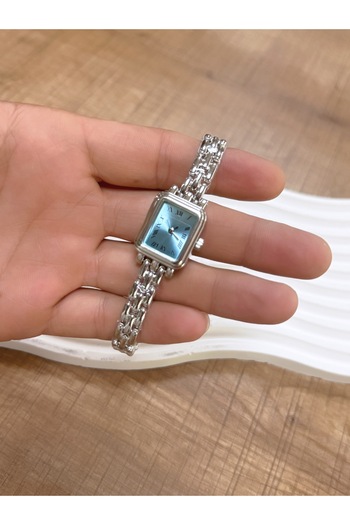 LOOQ Retro Design Vintage Minimalist Women's Wristwatch