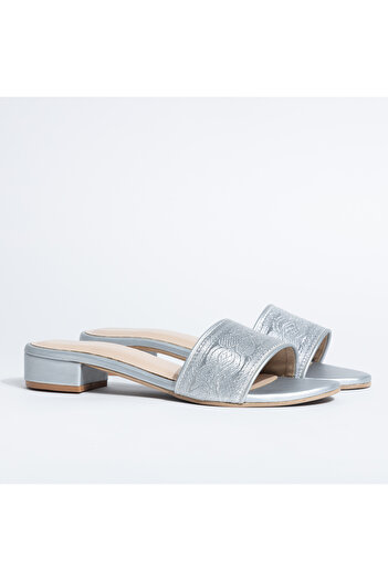 crystalicious Marigold Comfort & Trendy Style Handcrafted Heel Zari Ribbon