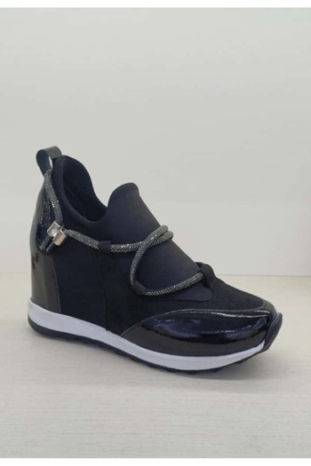 Caramela shoes Turkish sports shoes with hidden heel and laces
