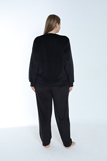 Estiva Polka Dots Battal Size Velvet Pajama Set