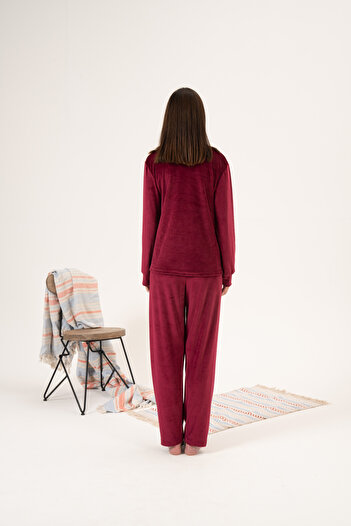 Estiva Printed Velvet Pajama Set