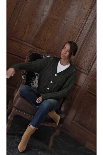 QİMYA BUTİK Keyymod Women's Stone Buttoned Openwork Macaron Short Cardigan