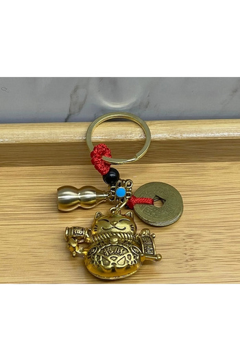 Epilons Metal Luck and Prosperity Cat Keychain Alk4467