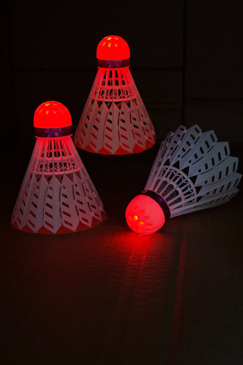 İMVULA Lighted Badminton Ball 3-Piece Boxed Red Lighted