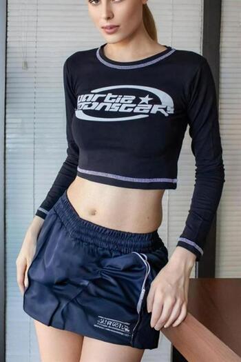Karakedi Black Partie Monsters Y2K Long Sleeve Crop