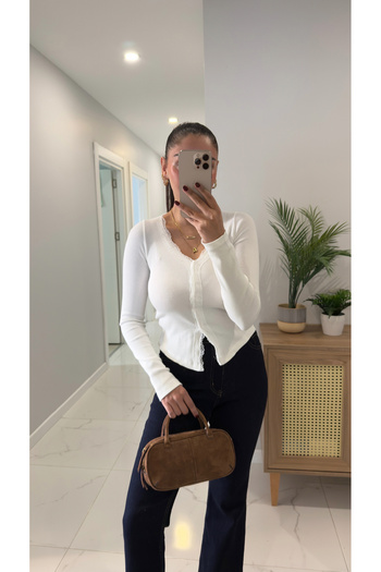 BİRCANÇİL Velori Light Ecru Lace Detailed Ribbed Blouse
