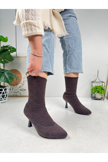 İmerShoes Daily Women's Beige Boots High Thin Heels Knitwear Flexible Pointed Toe Serrated Sole Comfortable Bootie 170